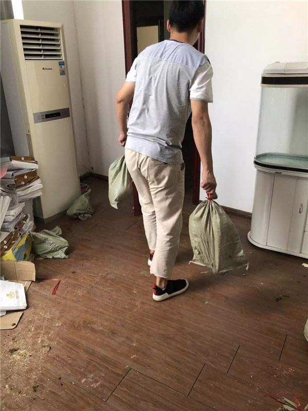 1536221377789837.jpg 640.webp (11).jpg